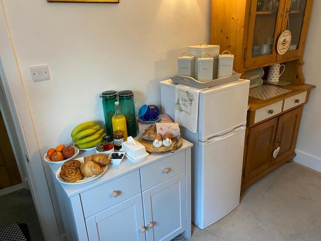 Studley  Sunshine Cottage מראה חיצוני תמונה